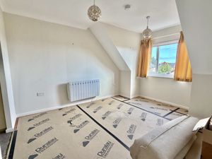 Lounge- click for photo gallery